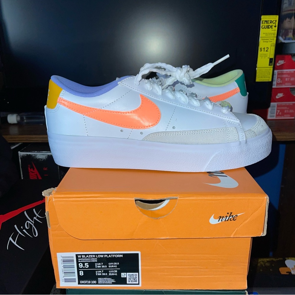 Blazer 1 Low Mismatch Peach Cream Thistle size 9.5W New Fast Ship